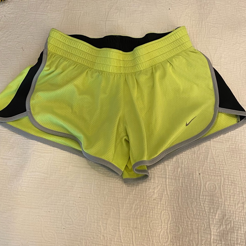 Nike short